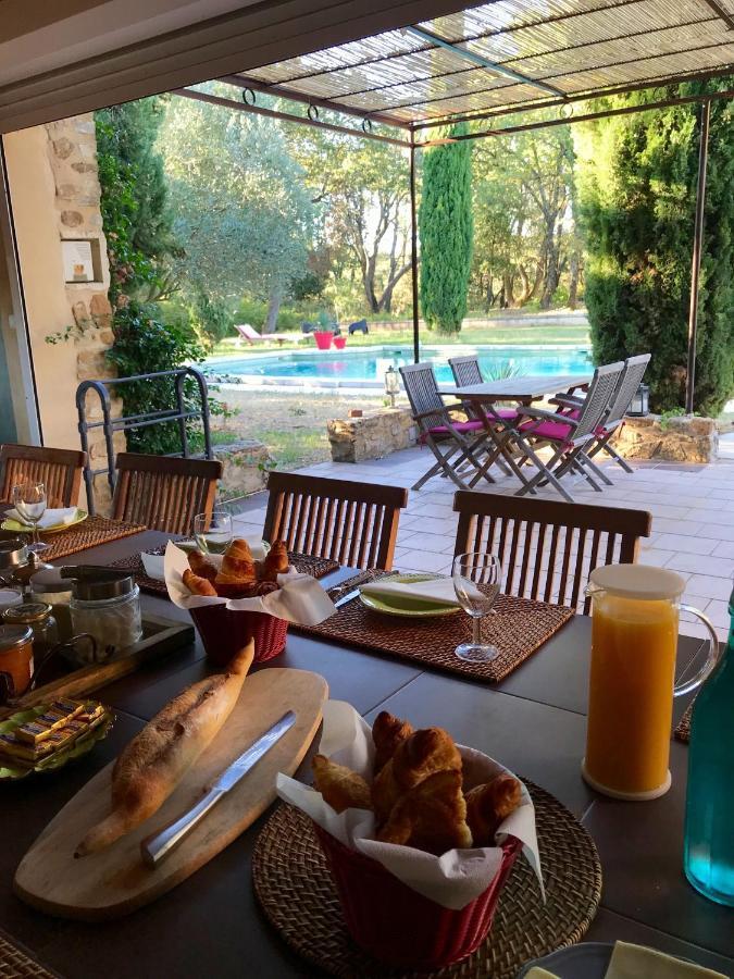 Bed and Breakfast Domaine Du Commandeur Mondragon Экстерьер фото